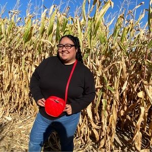 Meet your Posher, Aracely